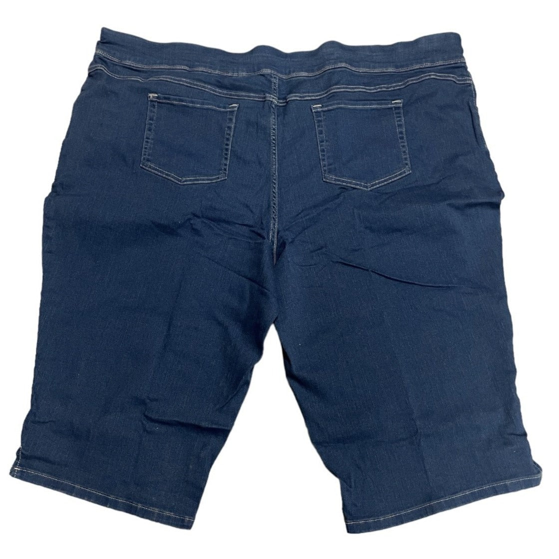 Terra & Sky Women's Sretch Pull On Denim Capris, Plus Size 5X (32W-34W)
